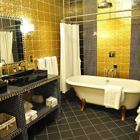 B&B Chateau De Lamothe Orin